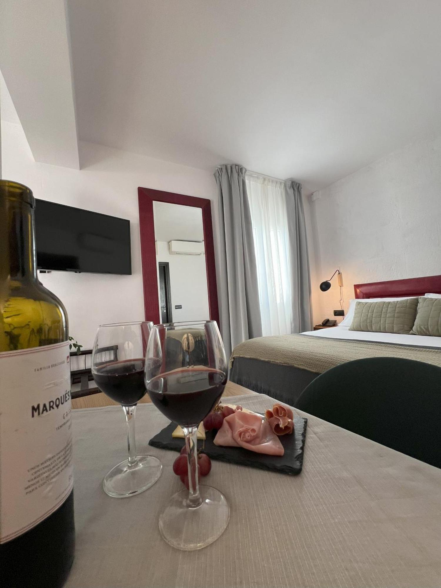 Hotel San Miguel Menorca Mahón Eksteriør bilde