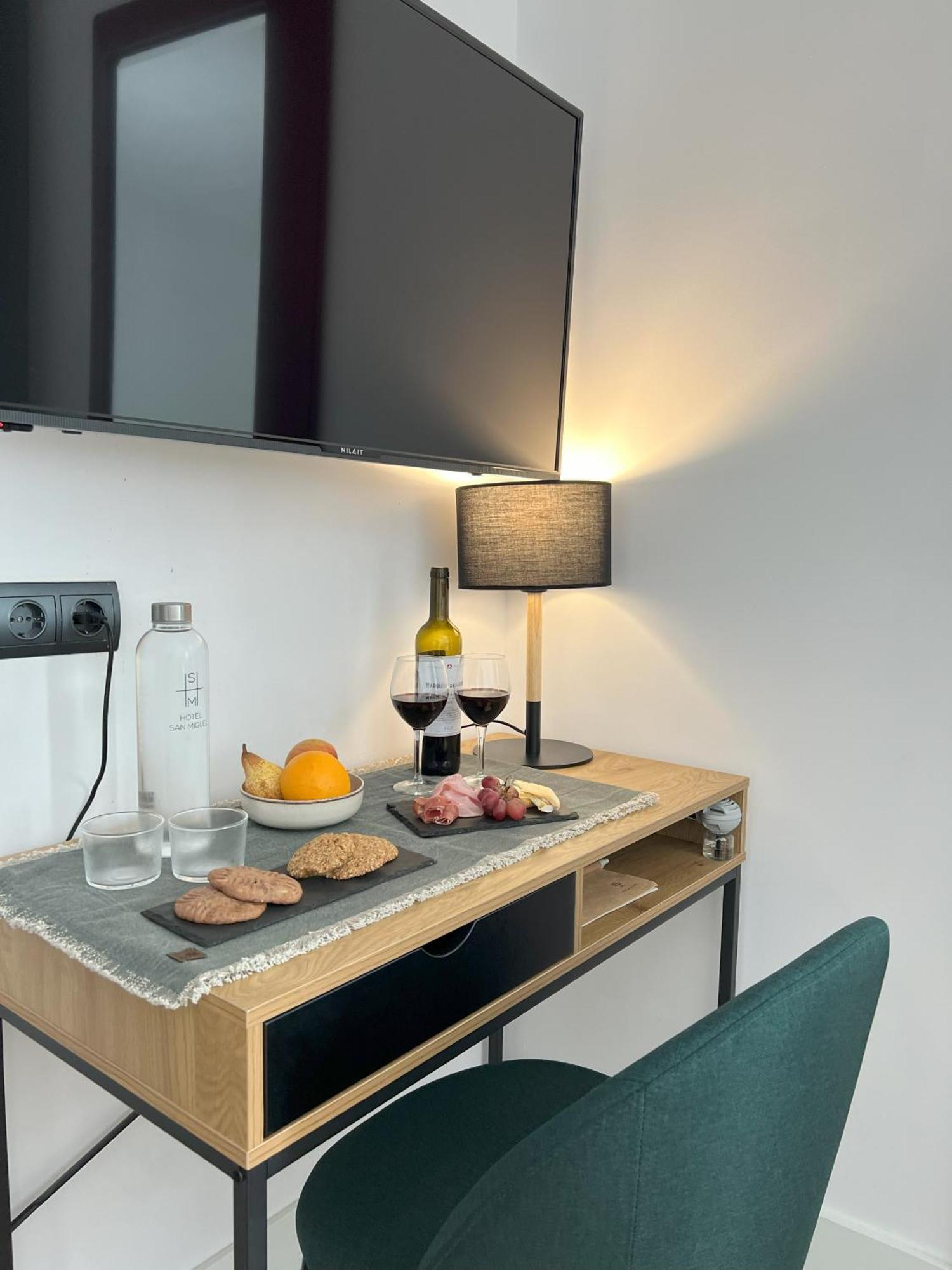 Hotel San Miguel Menorca Mahón Eksteriør bilde